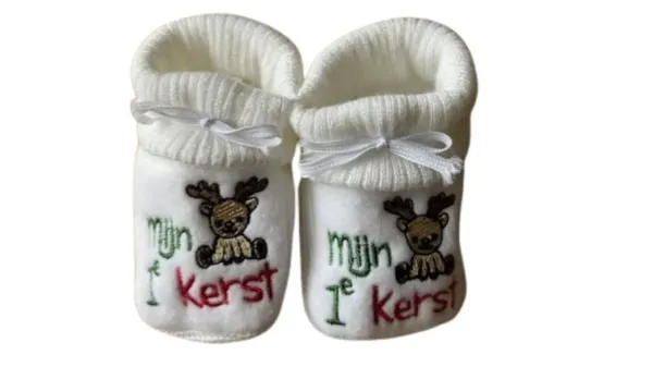 Mijn_eerste_kerst_slofjes_Wit