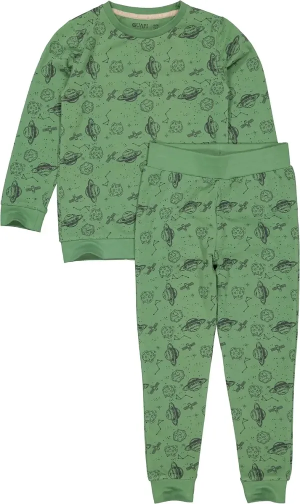 Pyjama_Puck_Green_Space
