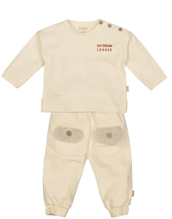 Shirt_Daydream_Lake_en_Broek_Off_White