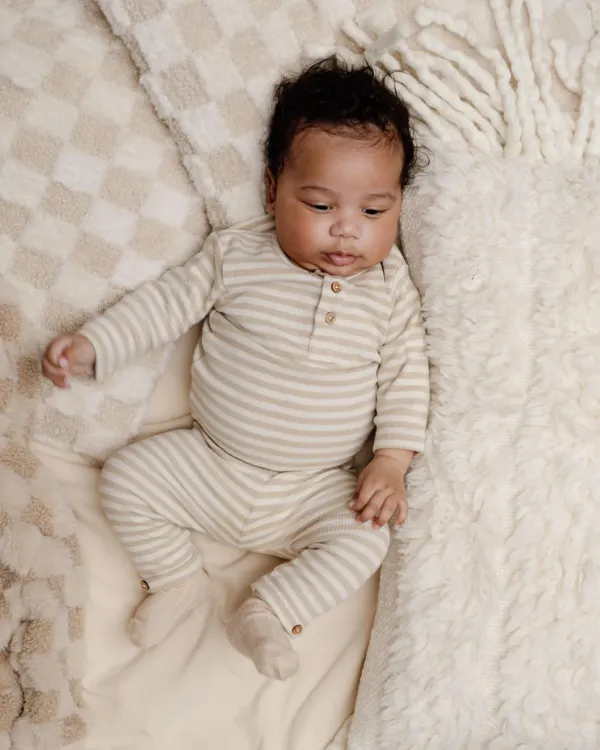 Shirt_Jael_en_Broek_Jelte_Streep_Beige