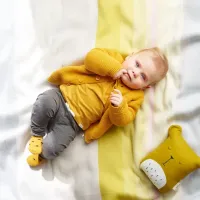 Overslag_Shirt_Taylor_en_Broek_Humpie_Honey_Yellow_8