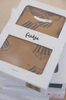 Pyjama_Parker_Goudbruin_1