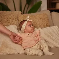 Shirt_Broek_en_Haarbandje_Licht_roze_3