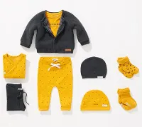 Shirt_Little_One_en_Broek_Kris_Honey_Yellow_8