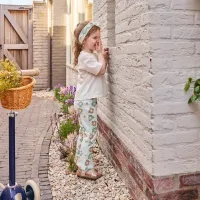 Shirt_Loose_Fit_enBroek_Flaired_Light_Green_5