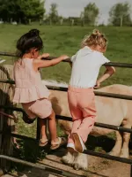 Shirt_Off_White_en_Broek_Sand_6