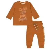 Shirt_Wils_One_en_Broek_Bruin