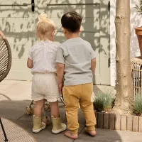 Sweater_Steal_Blue_en_Joggingbroek_Cargo_Loose_Fit_Sand_11