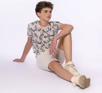 T_Shirt_Flowers_Beige_2