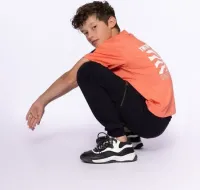 T_Shirt_Loose_Fit_Bright_Red_3