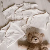 Unisex_rompers_3_pack_Off_White_2