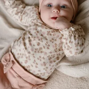 Shirtje_Broekje_met_Haarbandje_Roze_Organic_cotton