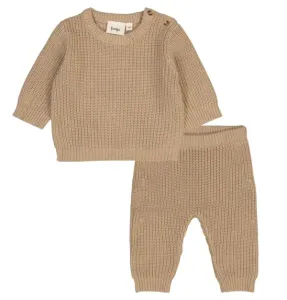 Trui_en_broek_gebreid_roze