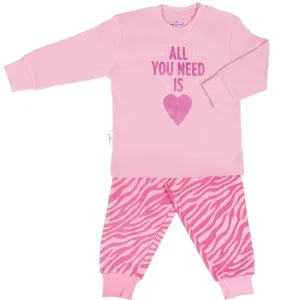 __Pyjama_Alle_You_need_is_Love_Roze